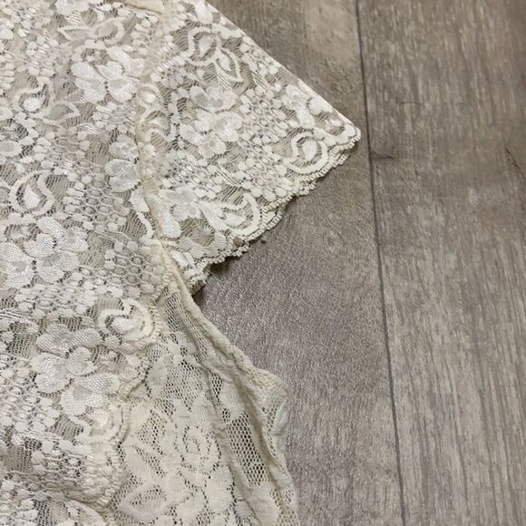 Womens Cabi Lace‎ Sheer See -Through V-Neck Top Shirt - Picture 6 of 7